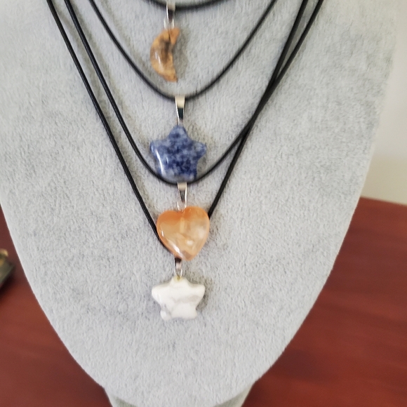 Stone Pendant Necklaces  - Buyers Choice - Picture 2 of 2